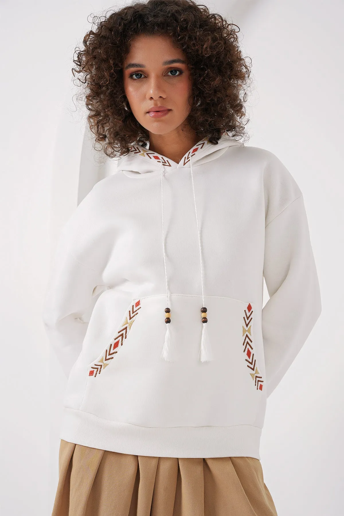 55443 nakişli oversize sweatshirt