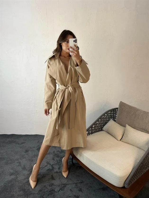 Aria Trenchcoat