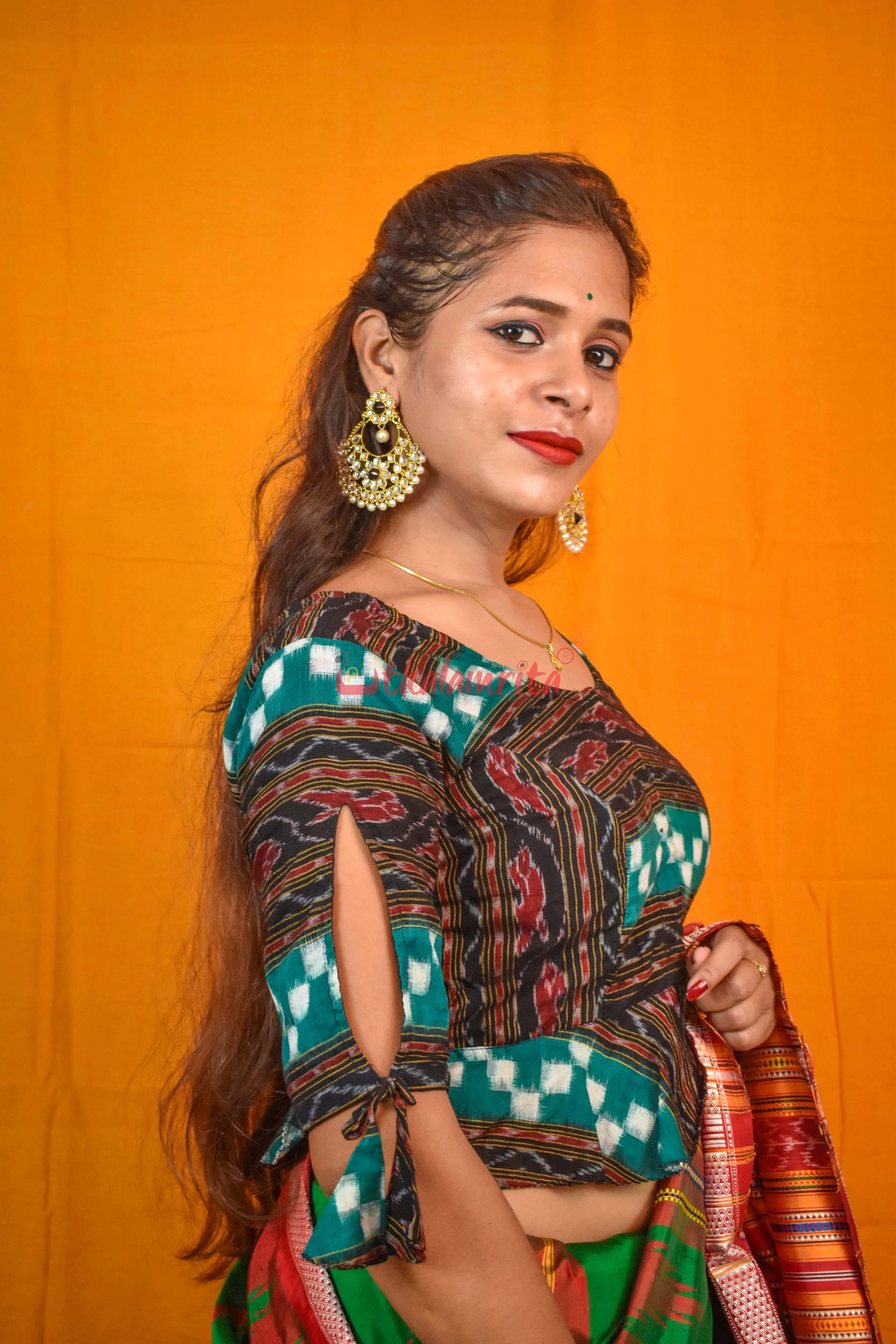 Harapriya (Blouse)