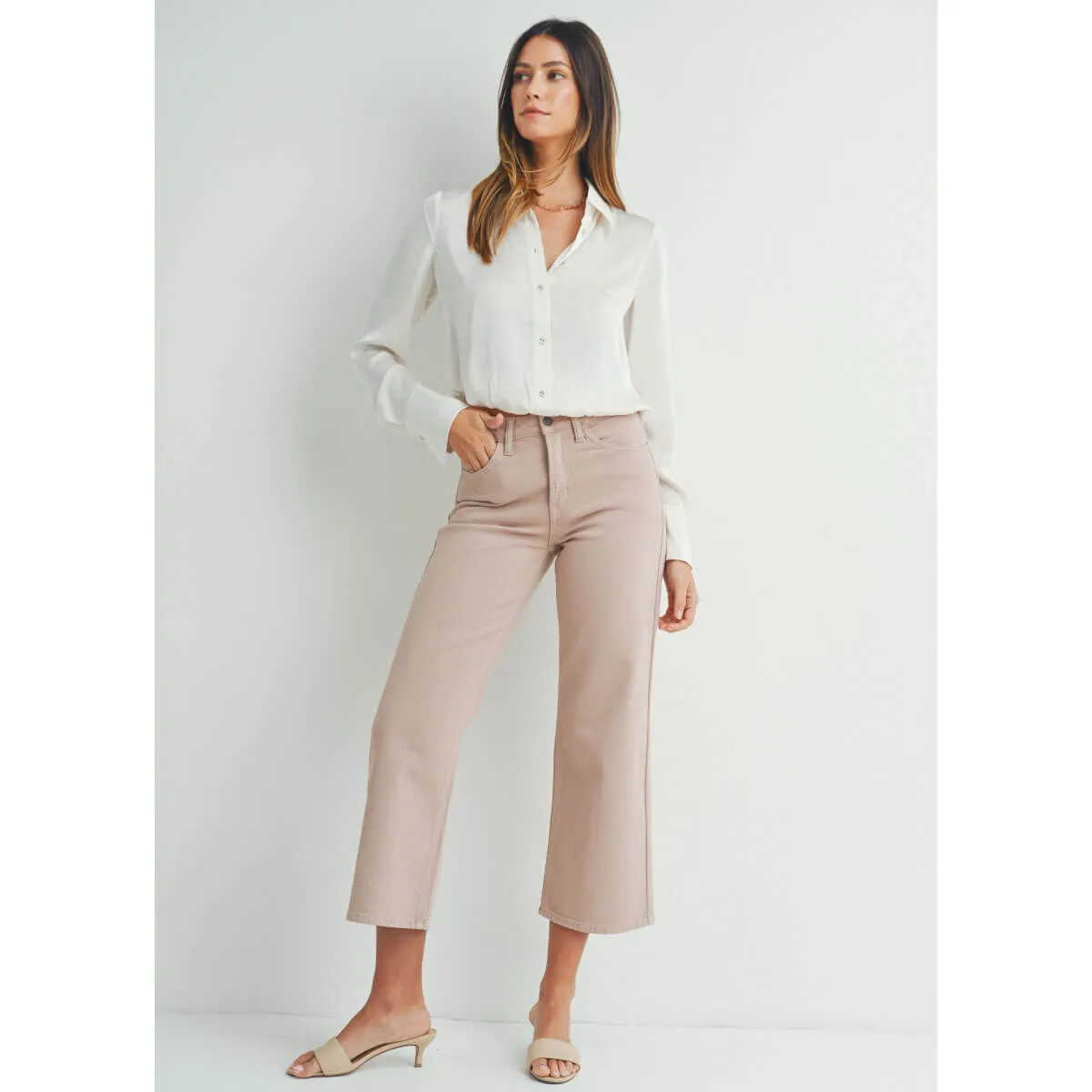 High Rise Slim Wide-Leg Jeans