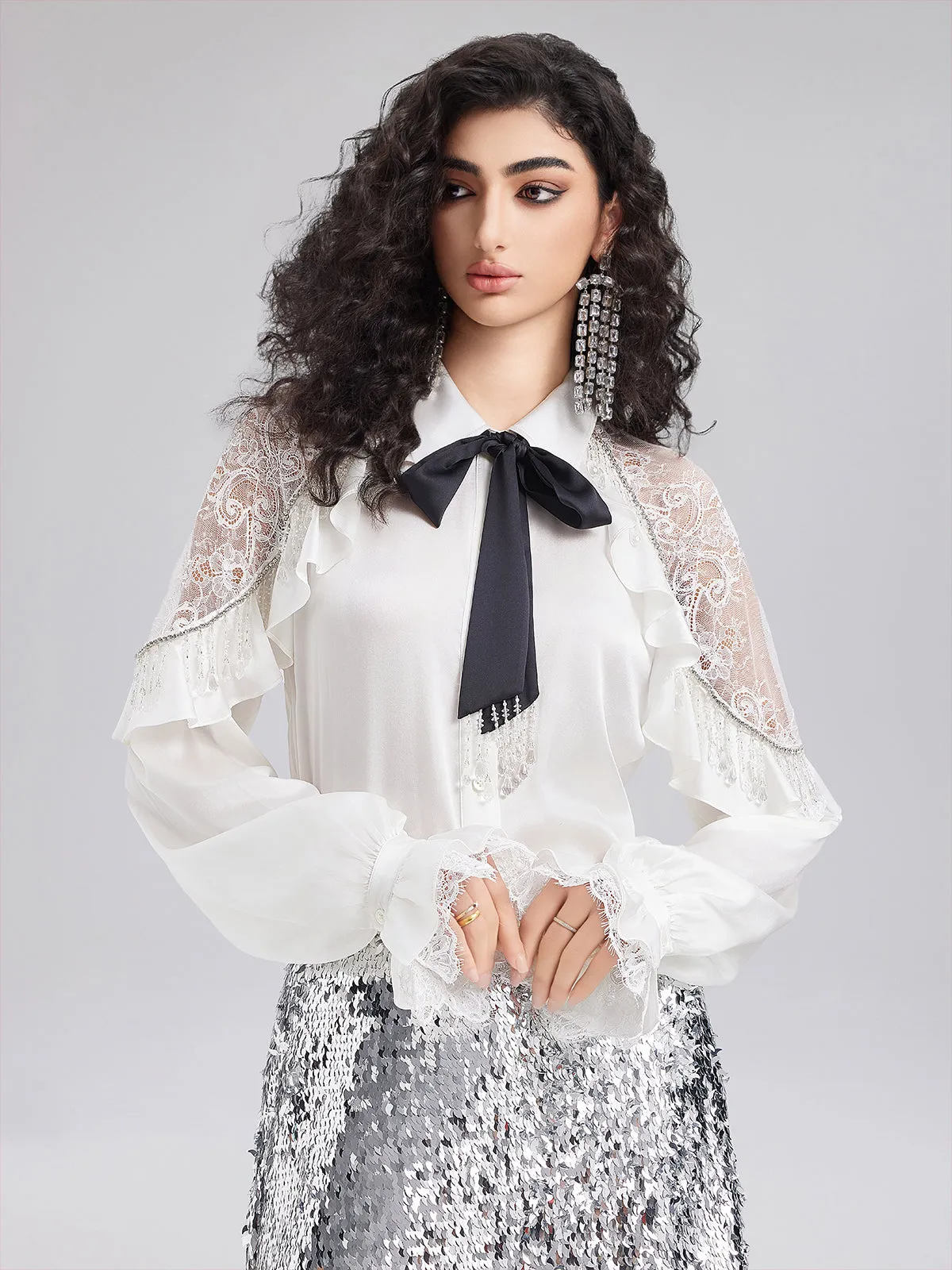 Lace Trimmed Detachable Collar Shirt